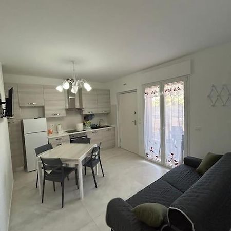 Casa Vacanze Lui San Benedetto del Tronto Esterno foto